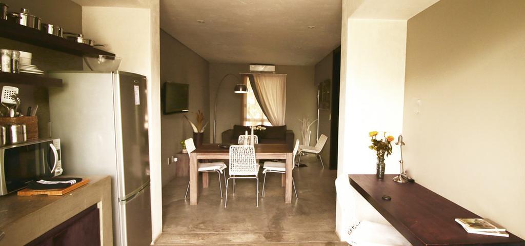 The Village Courtyard Suites & Executive Apartment Windhoek Exterior foto
